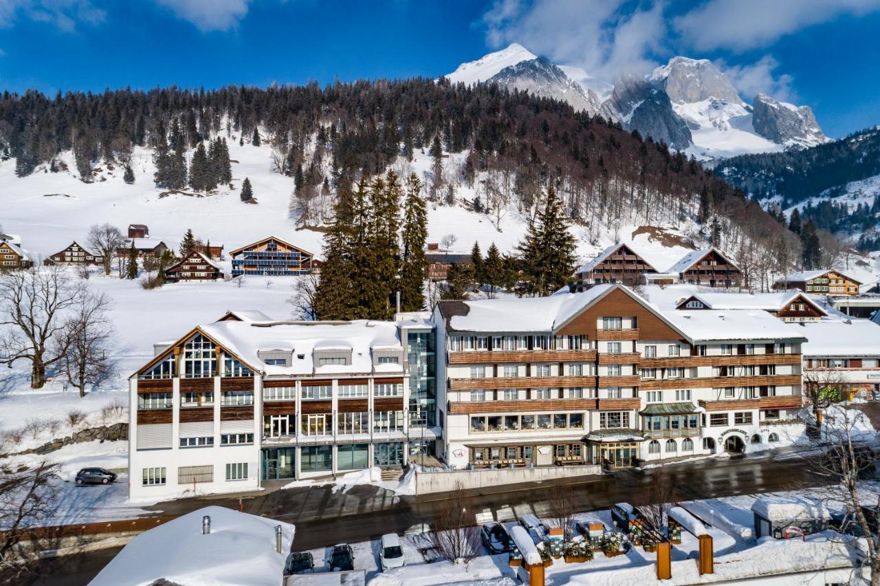 Hotel Hirschen Wildhaus Exteriör bild